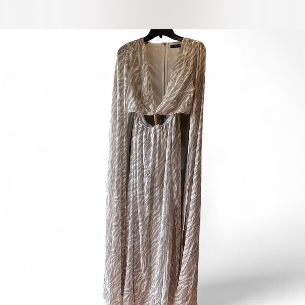 Elegant Cream Maxi Dress
